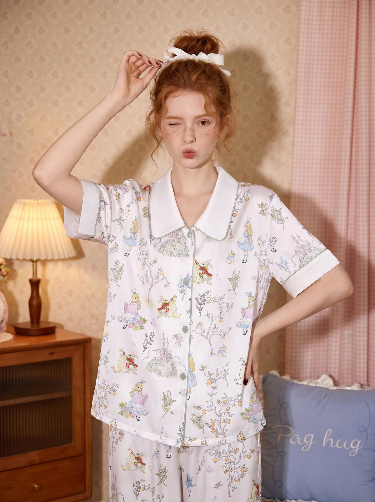 【Alice | Wonderland Dream】Silken Dreams-Women's Pajama Set Short Sleeve Long Pants